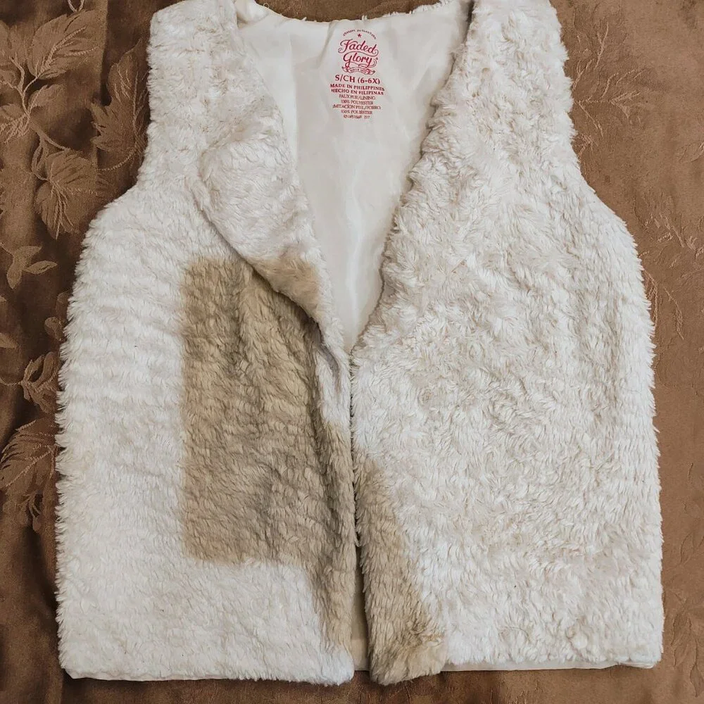 Faded Glory Bundle! Set of Two Fluffy Girls Vests! Size S/CH/6-6X, Used